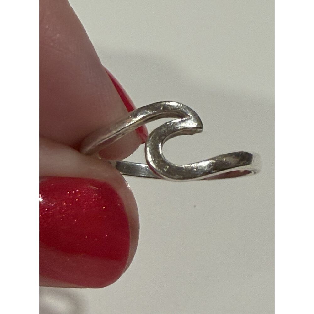 925 Sterling Silver Wave Ring Size 8.5